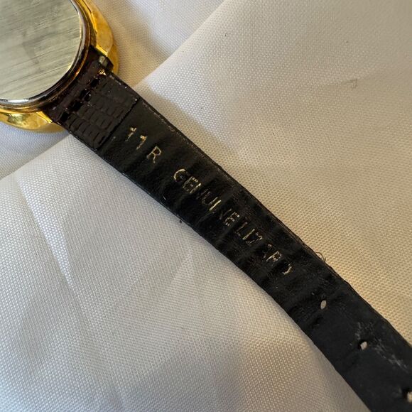 Vintage Guillaume Swiss Classic Winding Watch 24mm Gold 1960s, Lizard main image 5